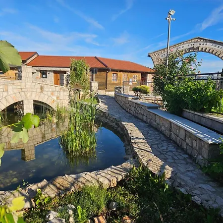 Eco-selo Alojamento de Turismo Rural Grabovica